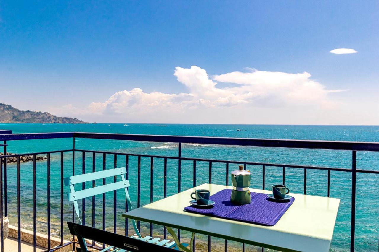 Mari Sea Home Giardini Naxos Εξωτερικό φωτογραφία